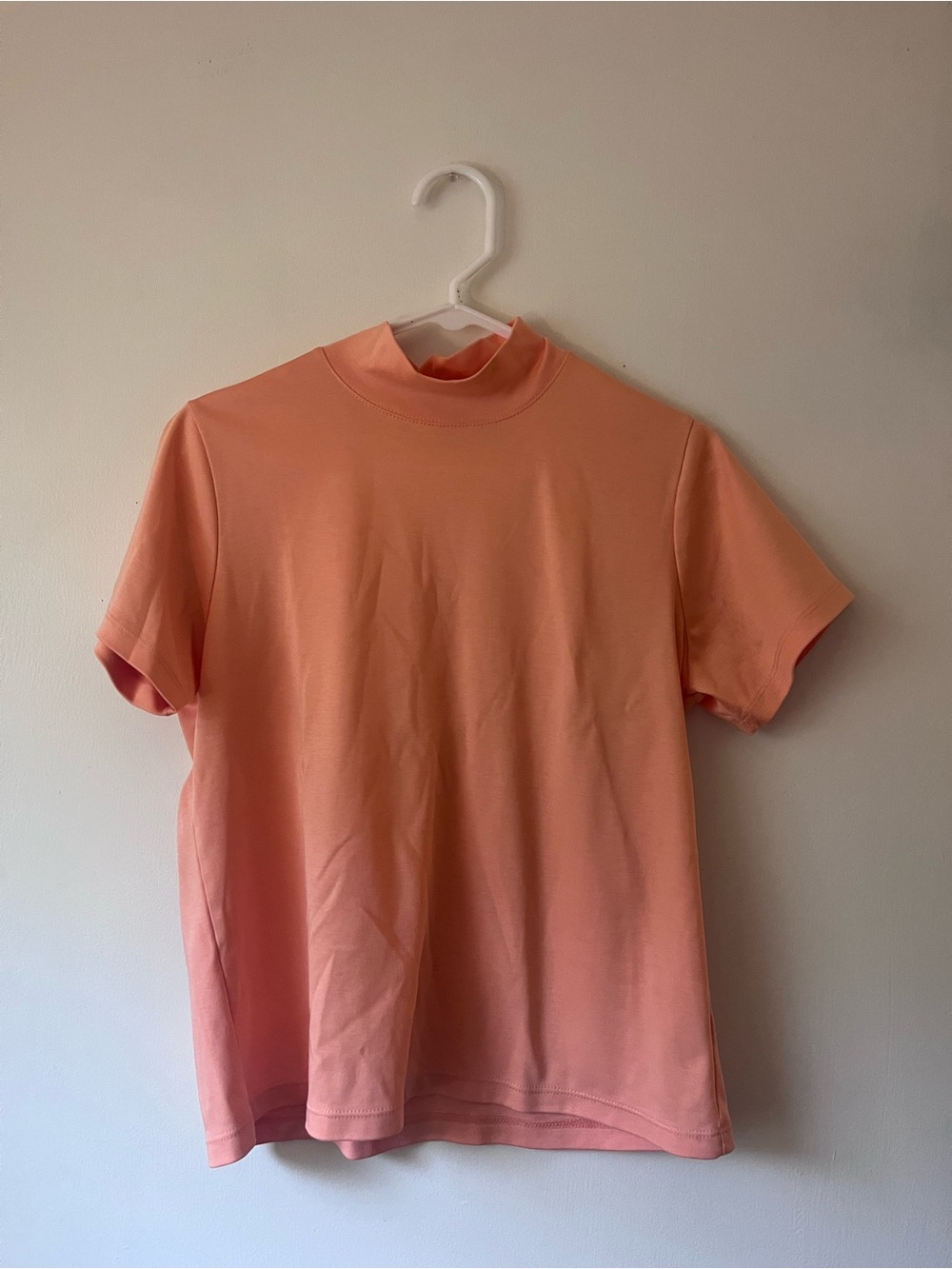 L.L Bean Women’s Peach Mock Neck Short Sleeve Shirt Size Medium